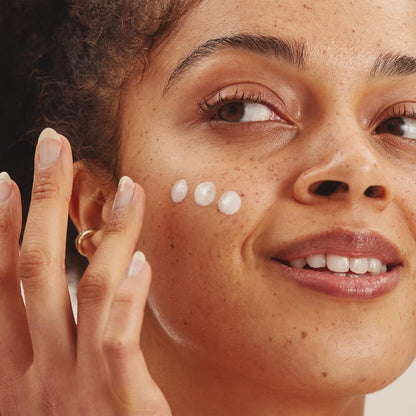 Clarifying Azelaic Acid 15–20% Cream