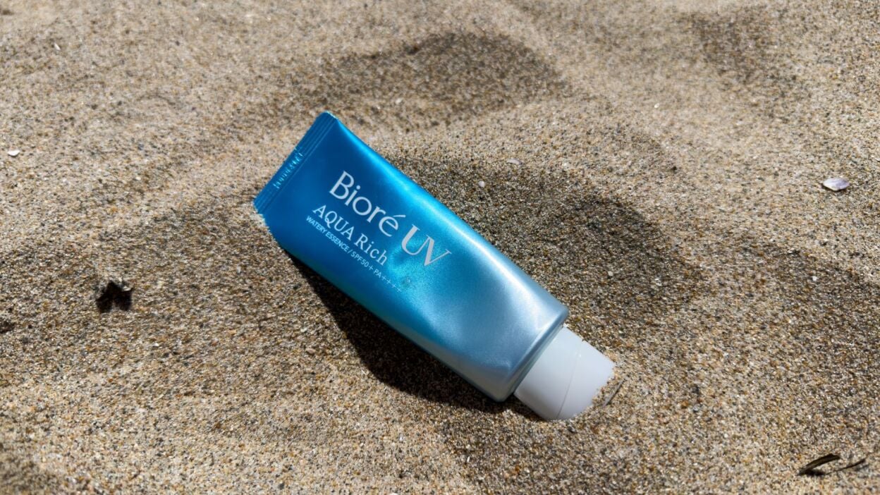 UV Aqua Rich Watery Essence Sunscreen SPF50 PA ++++